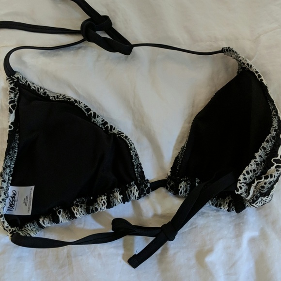 Mossimo D/DD bikini top - Picture 3 of 4